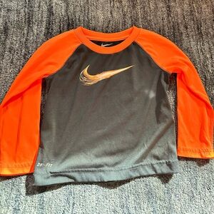 Nike Dri Fit long sleeve T-shirt
